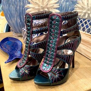 Guess by Marciano metallic purple and blue heels